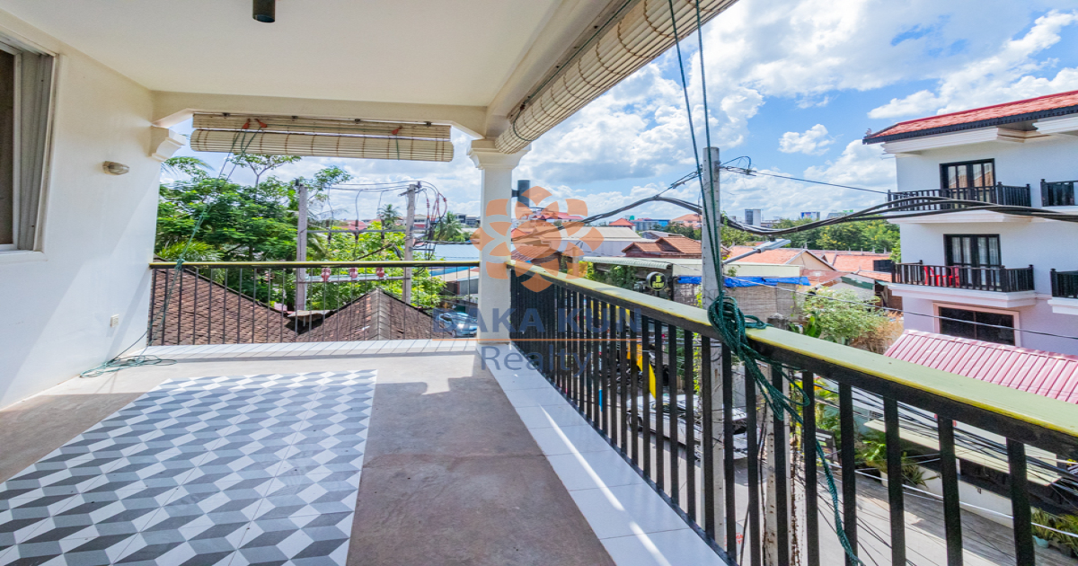 Boutique for Sale in Siem Reap-Wat Damnak