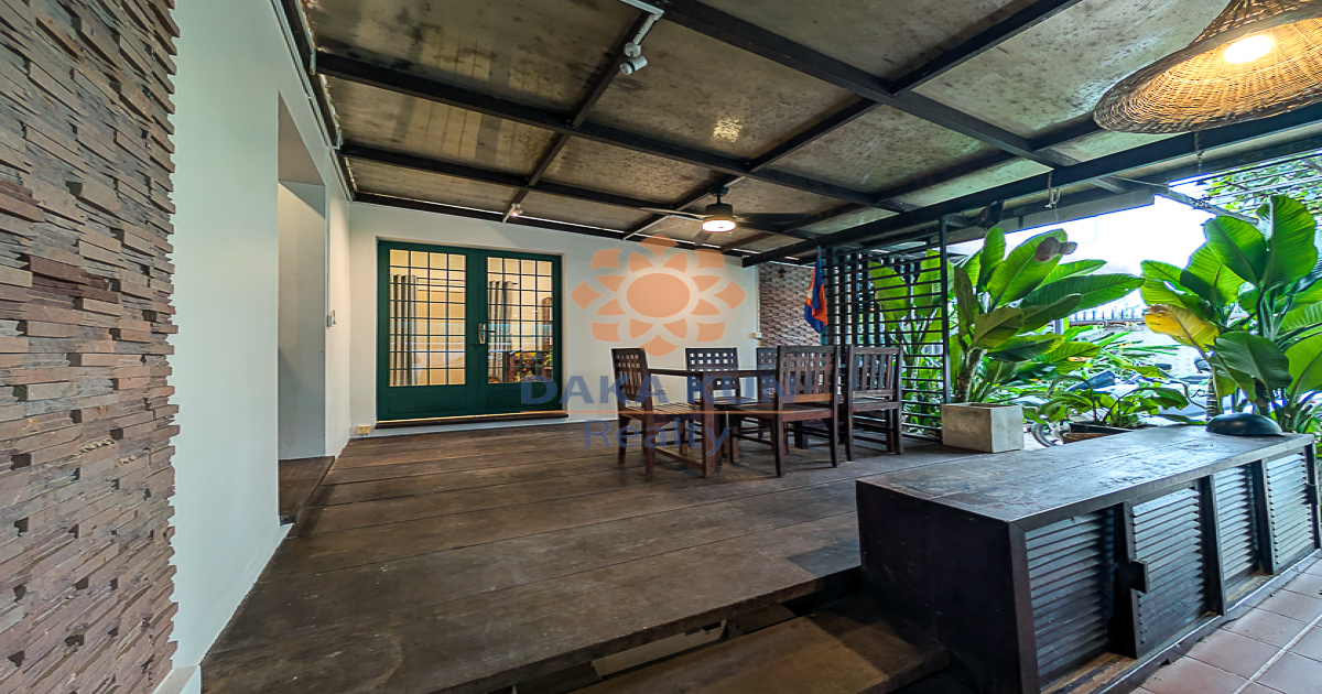 2 Bedrooms House for Rent in Siem Reap City