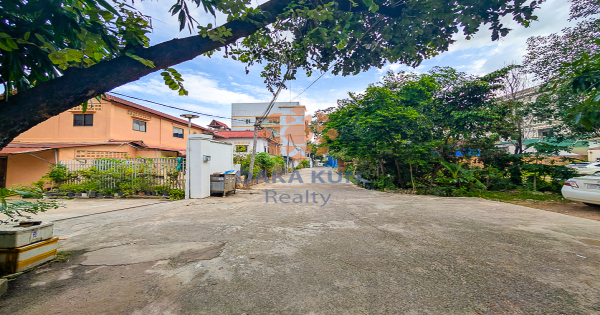 3 Bedrooms House for Rent in Siem Reap City,  near Angkor Market I