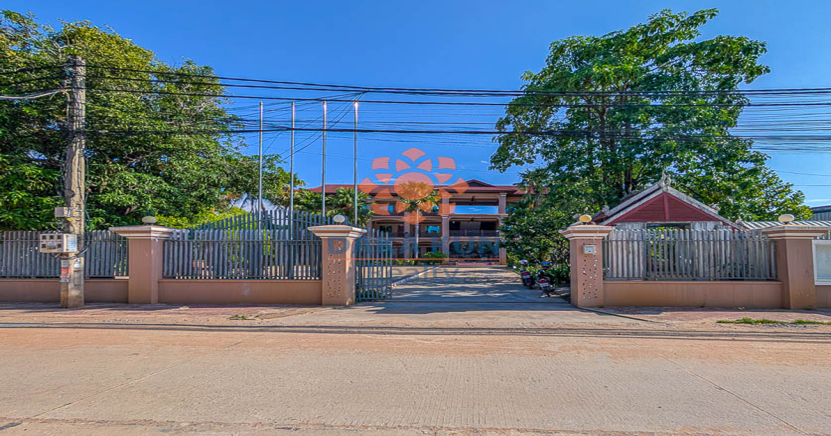Commercial Building for Rent in Siem Reap City, near Khmer Pub St