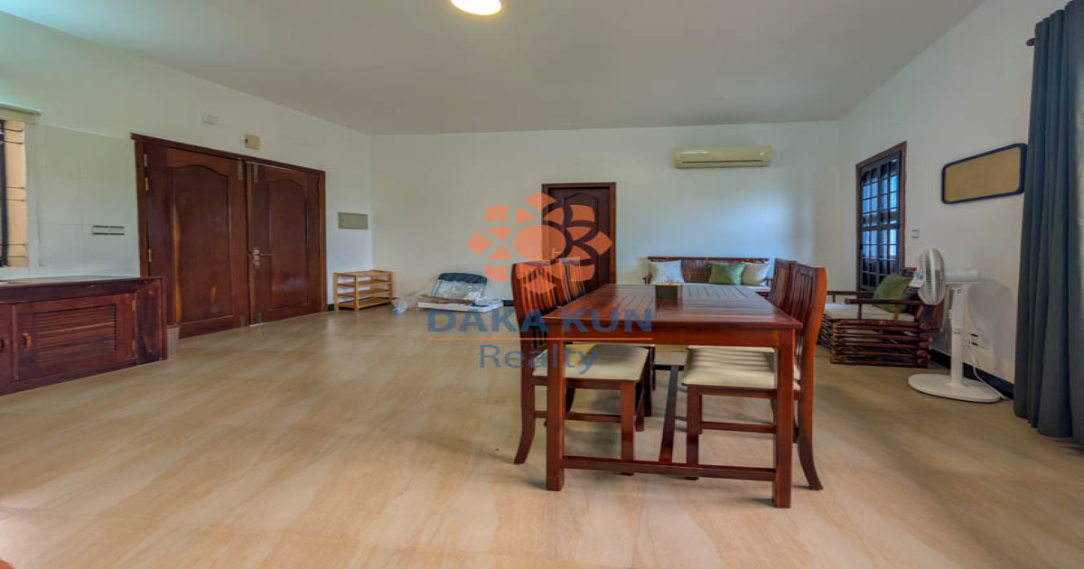 2 Bedrooms Apartment for Rent in Siem Reap City, near Wat Bo