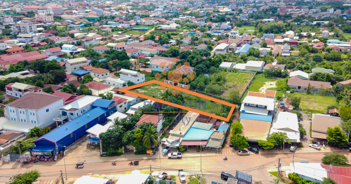 Land For Sale in krong Siem Reap-Sala Kamreuk