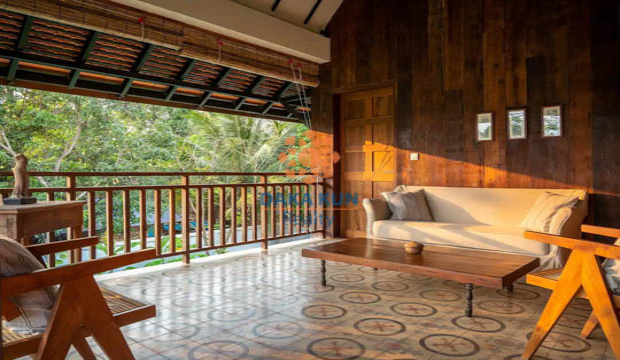 Wooden House for Sale in Krong Siem Reap-Sla Kram