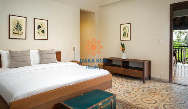 Wooden House for Sale in Krong Siem Reap-Sla Kram