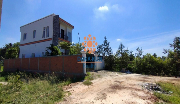 House for Sale in Siem Reap-Sala Komreuk