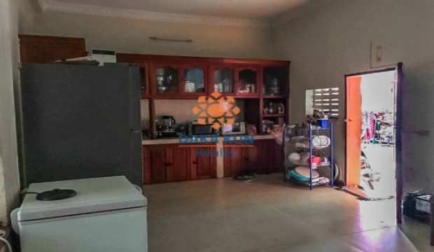 6 Bedrooms House for Rent in Siem Reap-Sala Komreuk