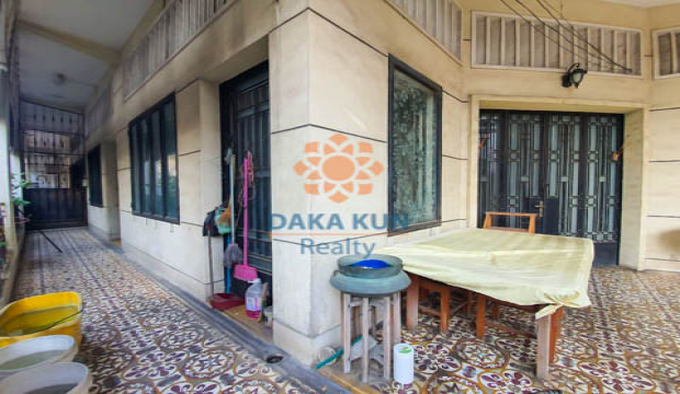 Condo for Sale in Phnom Penh-near Kandal Market