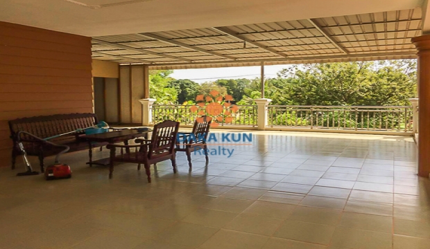 5 Bedrooms House for Rent in Siem Reap