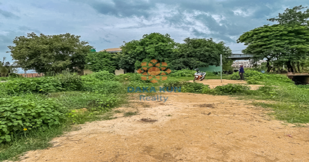Land for Sale in Siem Reap City, near Taphul Road