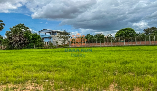 Urgent Sale Land near​ Khnar Market- Siem Reap