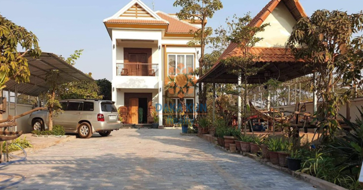 4 Bedrooms House For Rent In Siem Reap City-Sala Kamreuk