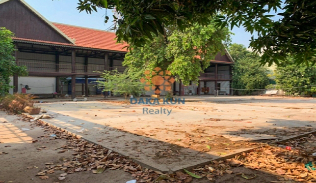 Commercial Building for Sale in Siem Reap-Sivutha st.