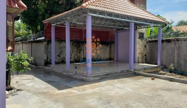 4 Bedrooms House for Rent in Krong Siem Reap