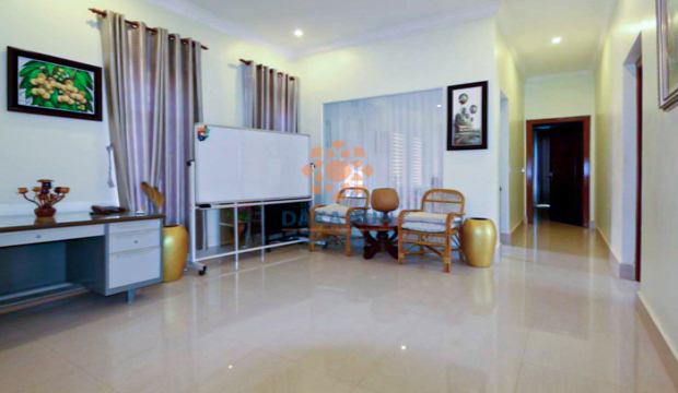 5 Bedrooms House for Rent in Krong Siem Reap-Svay Dangkum