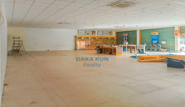 Commercial Space for Rent on National Road 6-Krong Siem Reap