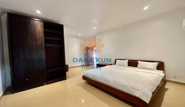 3 Bedrooms House for Rent in Krong Siem Reap