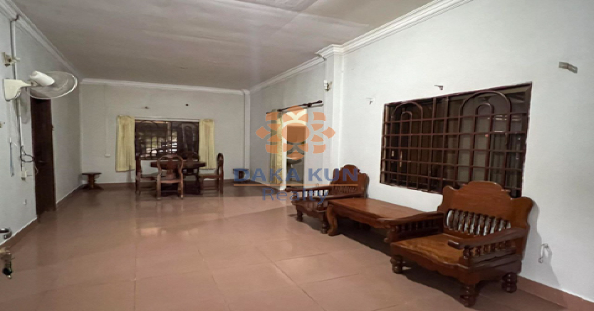 2-Bedroom House for Rent in Siem Reap City, Svay Dangkum