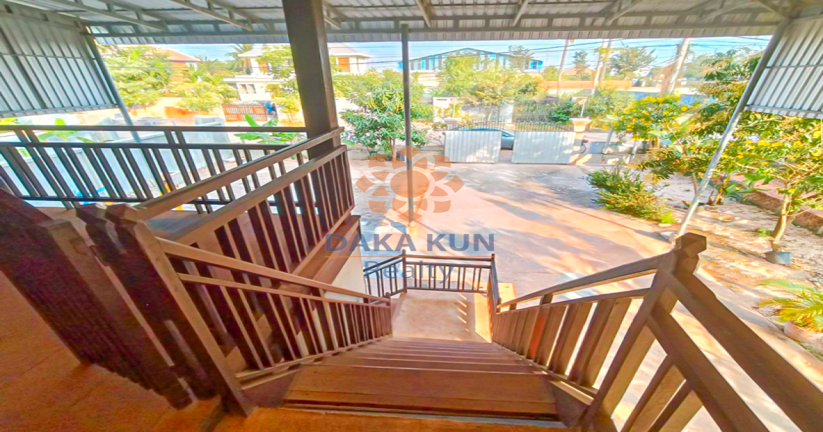 2 Bedrooms House For Rent In Siem Reap City-Sala Kamreuk