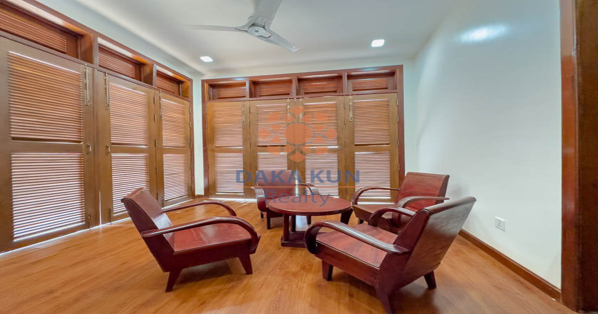 4 Bedrooms Villa for Rent in Siem Reap City - Sambuor