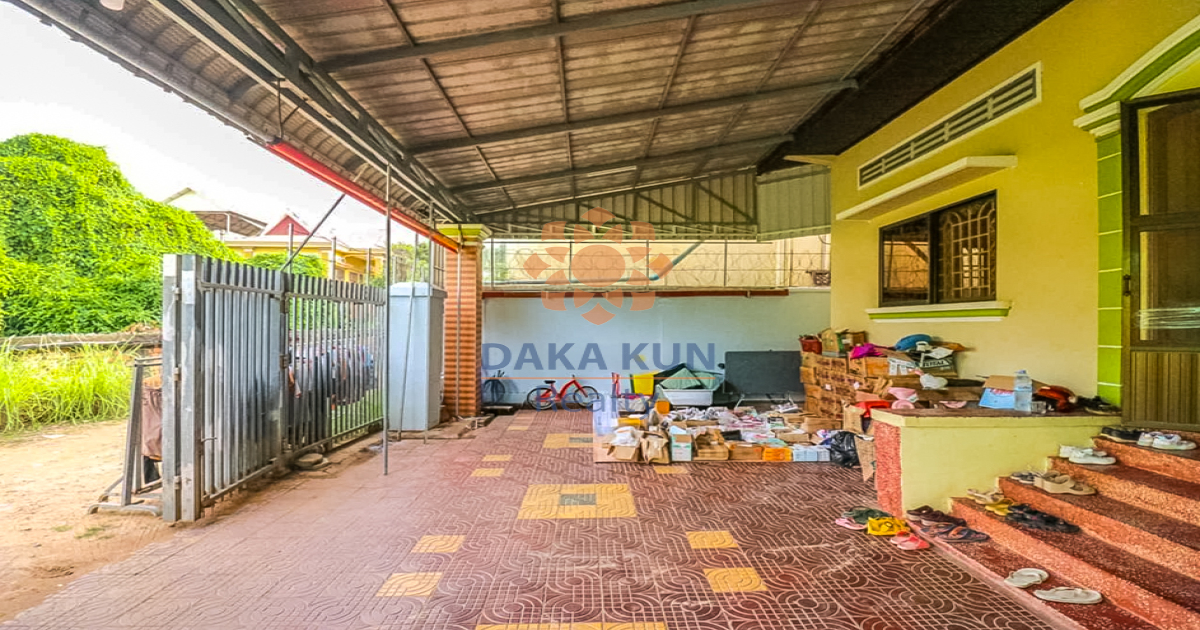 3 Bedrooms House for Sale on Taphul Road-Siem Reap City