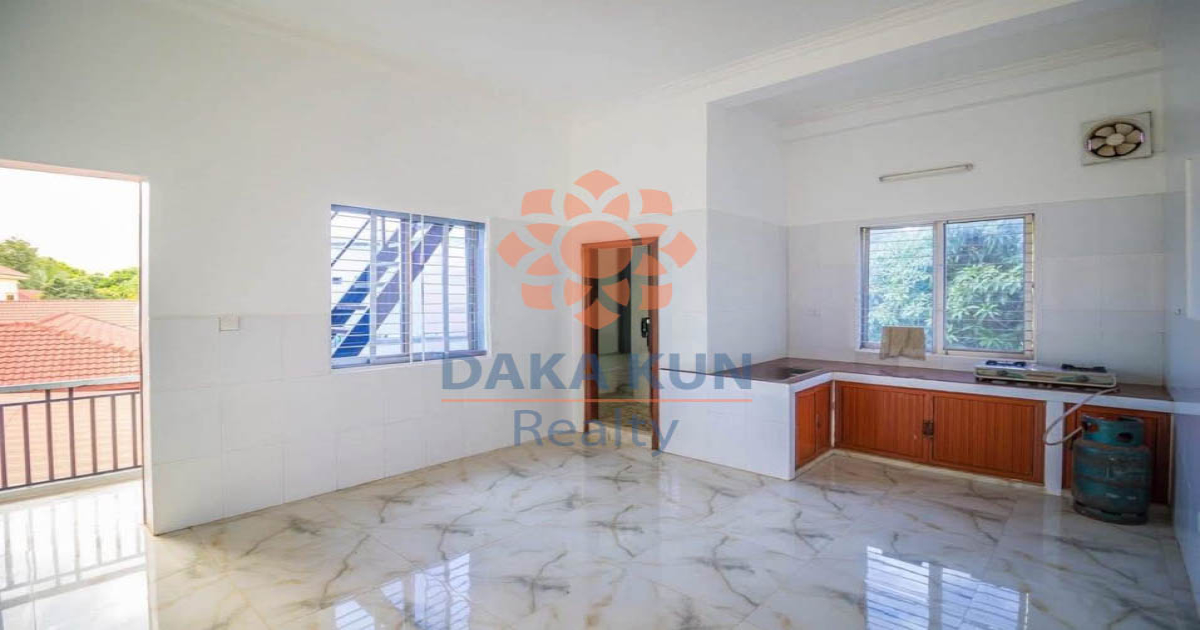 3 Bedrooms Apartment for Rent in Siem Reap City, Svay Dangkum