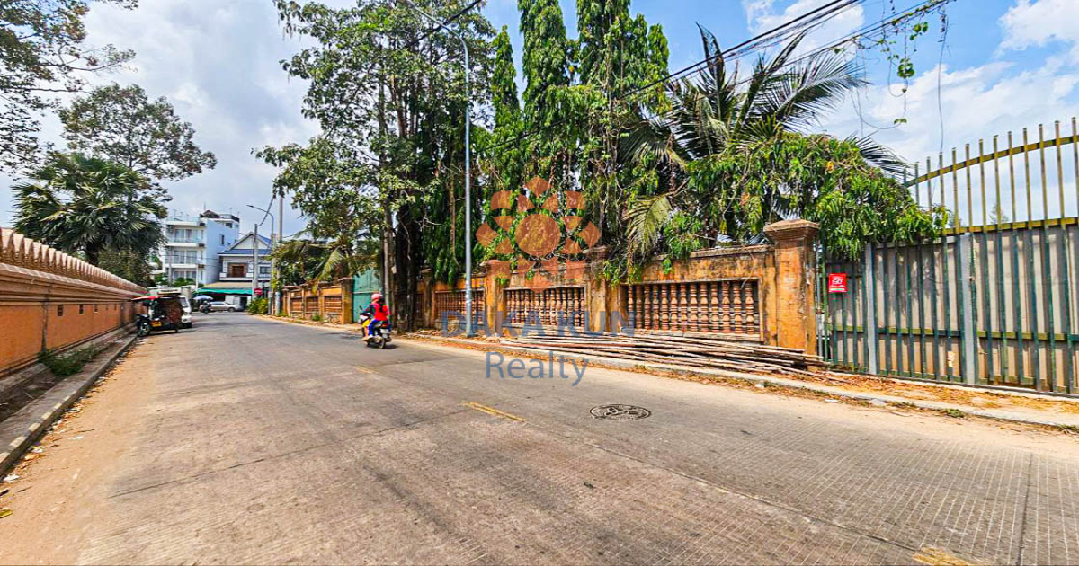 Land for Sale in Siem Reap City, Wat Bo area