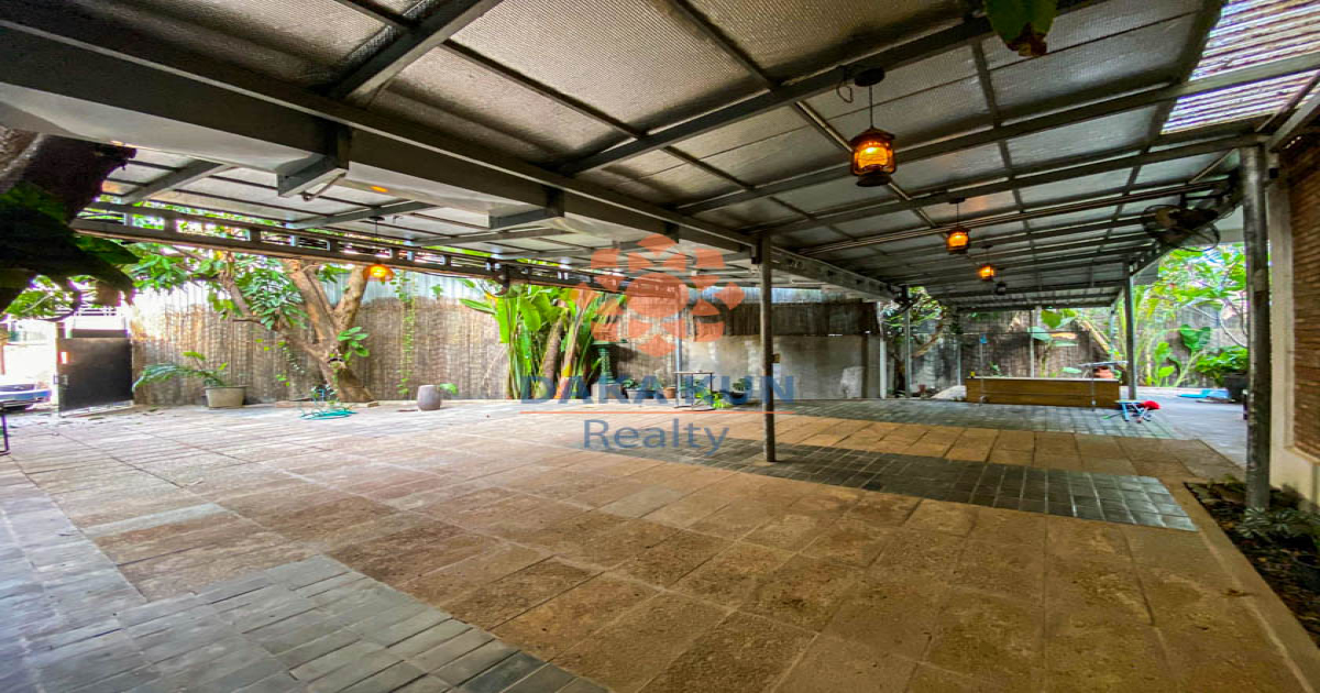 2 Bedrooms House for Rent in Siem Reap City-Sala Kamreuk