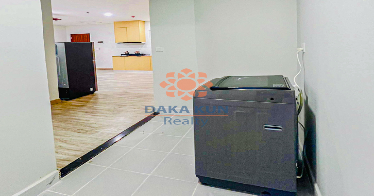 2 Bedrooms Apartment for Rent in Siem Reap City Center, near Riverside