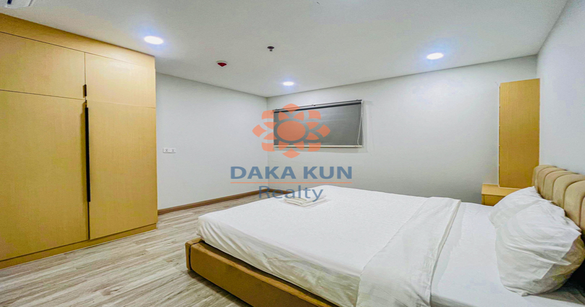2 Bedrooms Apartment for Rent in Siem Reap City Center, near Riverside