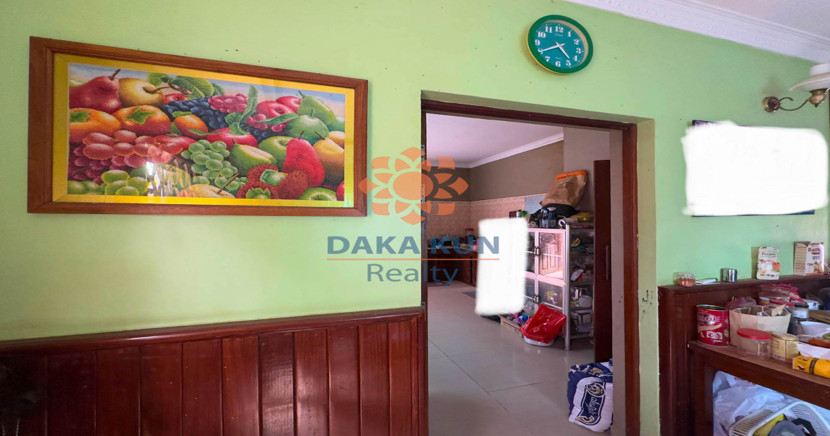 5 Bedrooms House for Sale in Siem Reap City, Sala Kamreuk