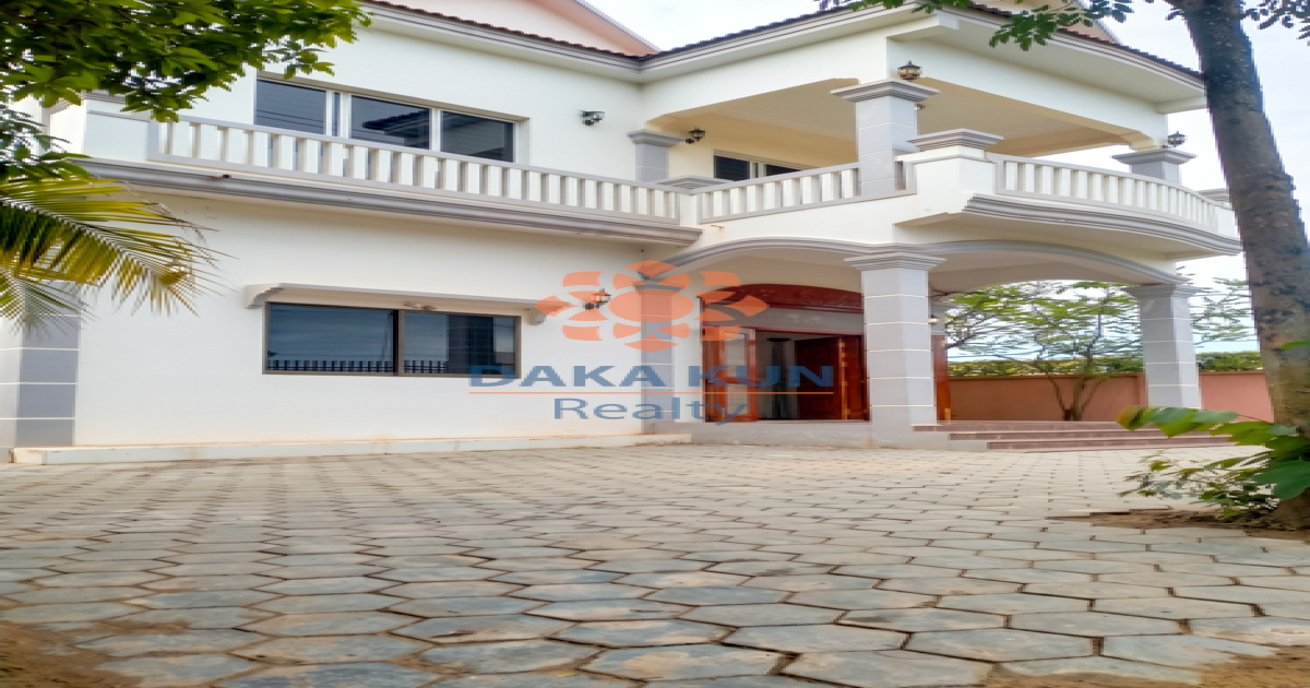 5 Bedrooms House for Rent near Siem Reap River, Siem Reap City