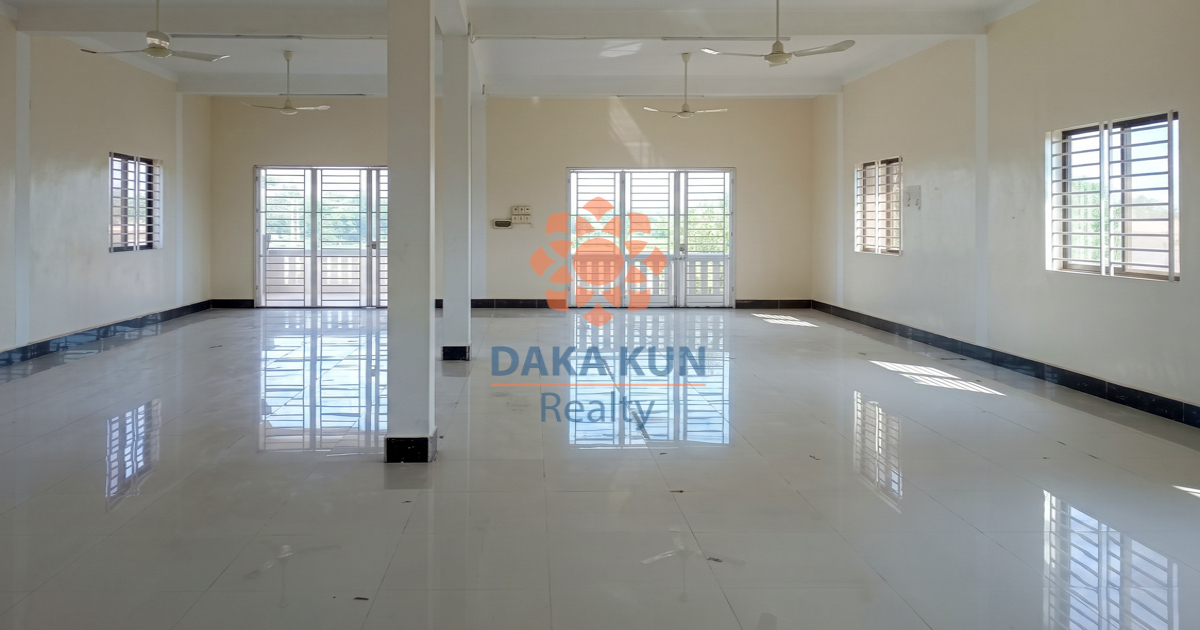 5 Bedrooms House for Rent near Siem Reap River, Siem Reap City