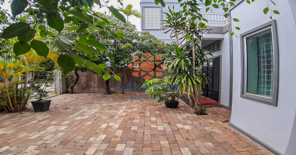 2-Bedroom House for Sale in Siem Reap City, Svay Dangkum