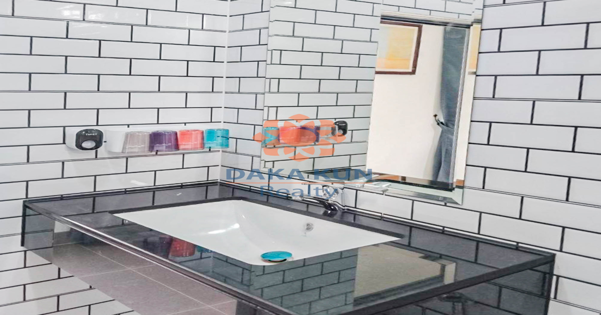 Apartment Building for Sale in Siem Reap City, near Wat Svay