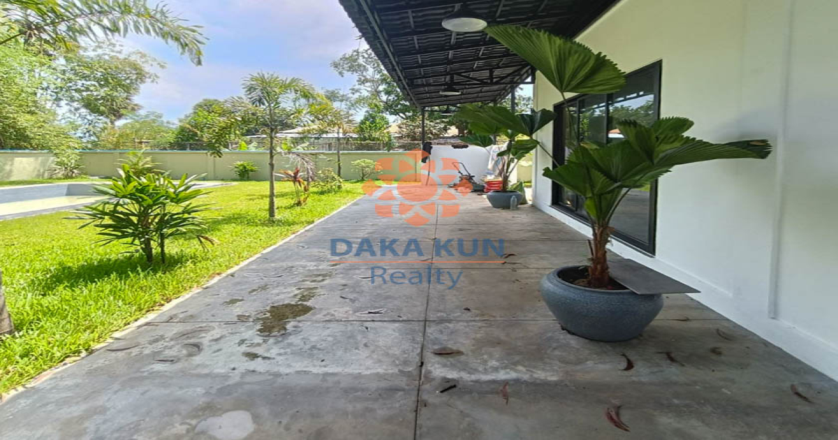 3-Bedroom House with Swimming Pool for Rent in Siem Reap City