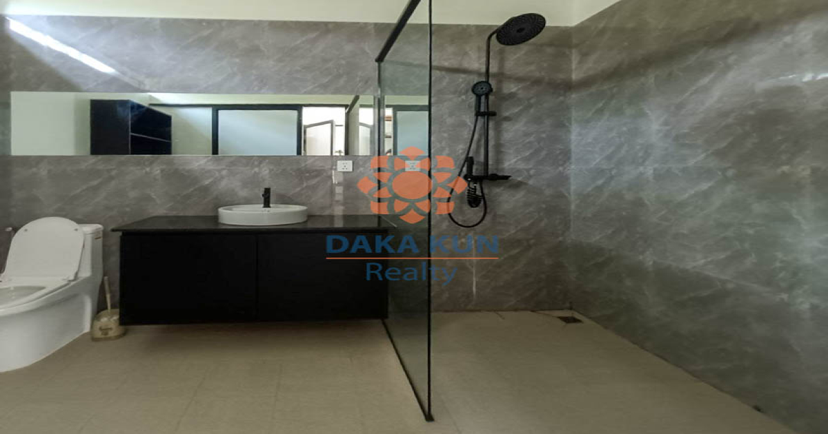 3-Bedroom House with Swimming Pool for Rent in Siem Reap City