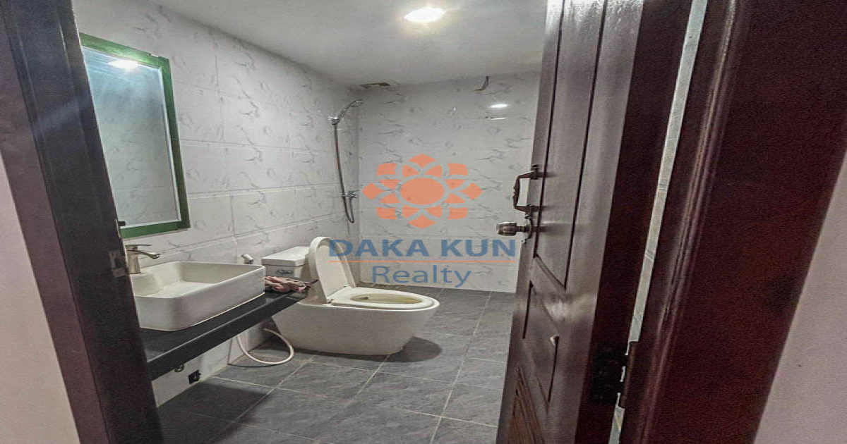 Commercial House for Rent in Siem Reap City, at Watbo Road