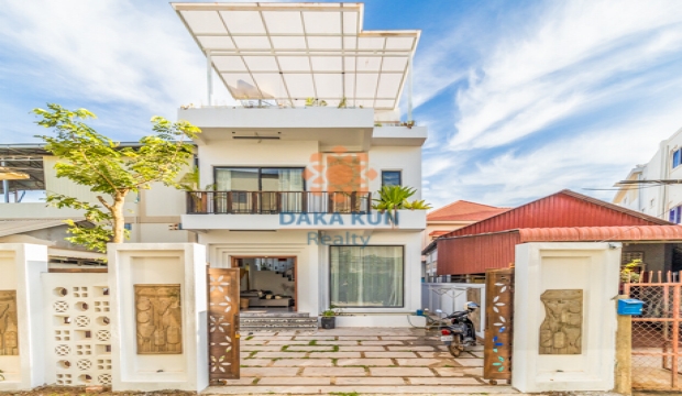 5 Bedrooms Villa for Rent in Siem Reap-Svay Dangkum