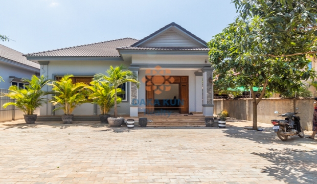 2 Bedrooms House for Rent in Siem Reap-Svay Dangkum