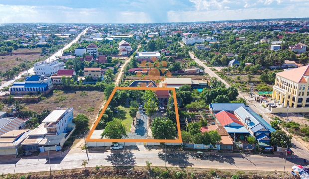 Land with Wooden House for Sale in​ Siem Reap City-Chreav