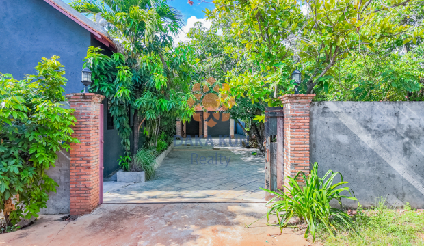 House for Sale in Krong Siem Reap-Sala Kamreuk