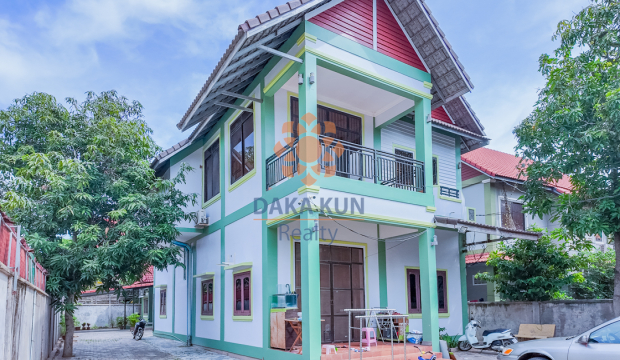 3 Bedrooms Apartment for Rent in Siem Reap City-Svay Dangkum