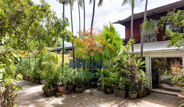 2 Bedrooms House for Rent in Siem Reap City, Sla Kram