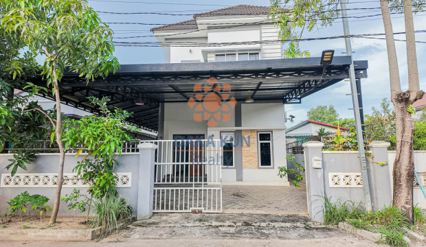 3 Bedrooms House for Rent in Siem Reap City, Sangkat Svay Dangkum
