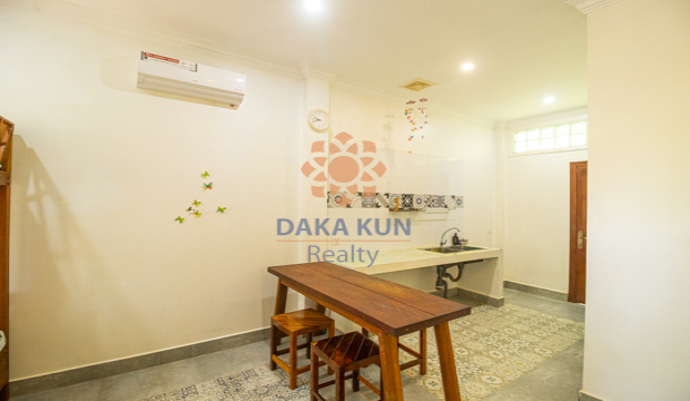 1 Bedroom House for Rent in Krong Siem Reap-Sala Kamraeuk
