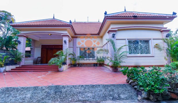 3 Bedrooms House for Rent in Siem Reap-Sala Kamreuk
