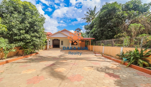 3 Bedrooms House for Rent in Sala Kamreuk- Siem Reap