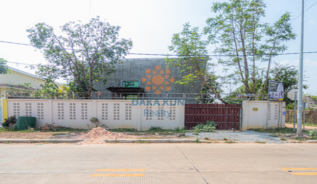 Land and House for Sale in Krong Siem Reap-Sala Kamreuk
