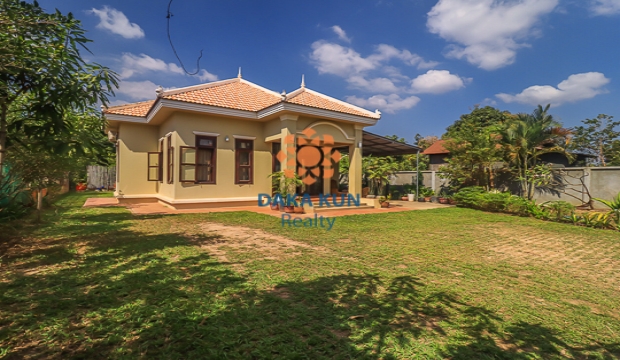 2 Bedroom House for Rent in Siem Reap - Sala Kamruek