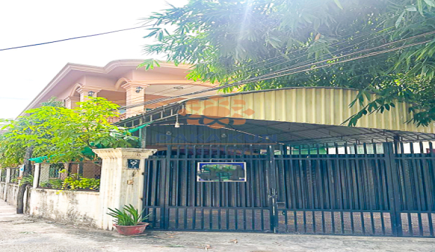 3 Bedrooms House for Rent in Siem Reap City,  near Angkor Market I